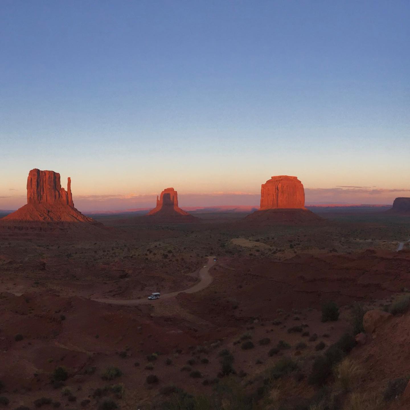  Monument Valley 